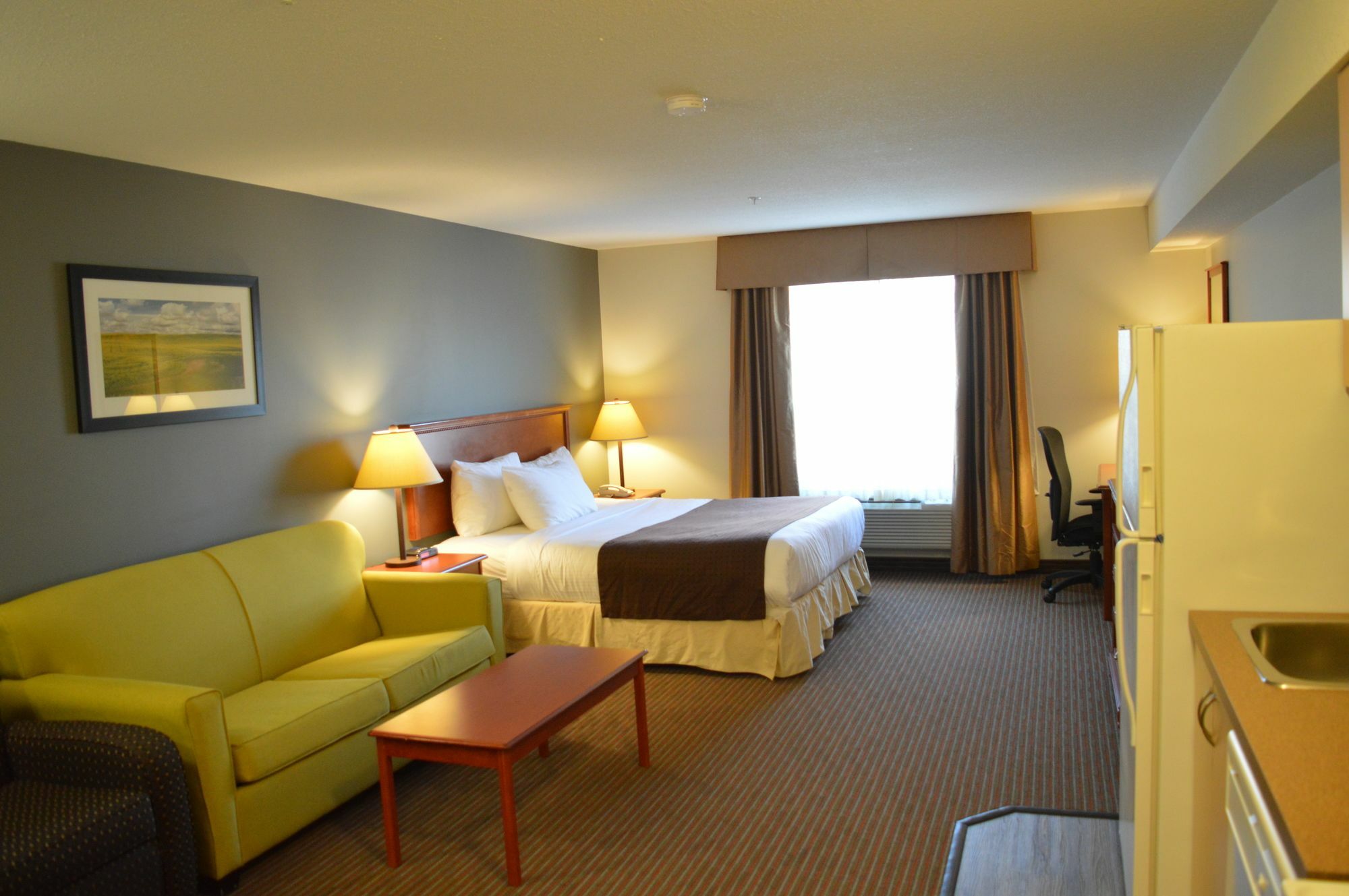 Hotel Super 8 By Wyndham Grande Prairie Exterior foto