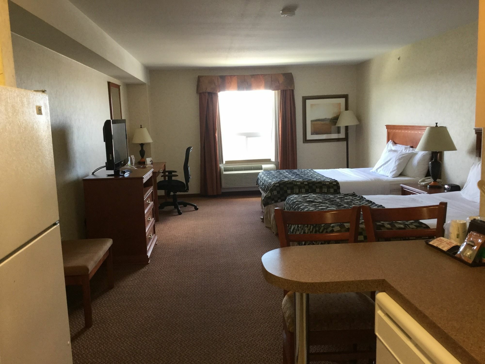 Hotel Super 8 By Wyndham Grande Prairie Exterior foto